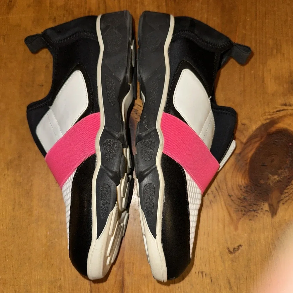 Neiman Marcus Women's Athletic Slip On Shoes Sneaker Hot Pink Black  Sz 40(9.5)